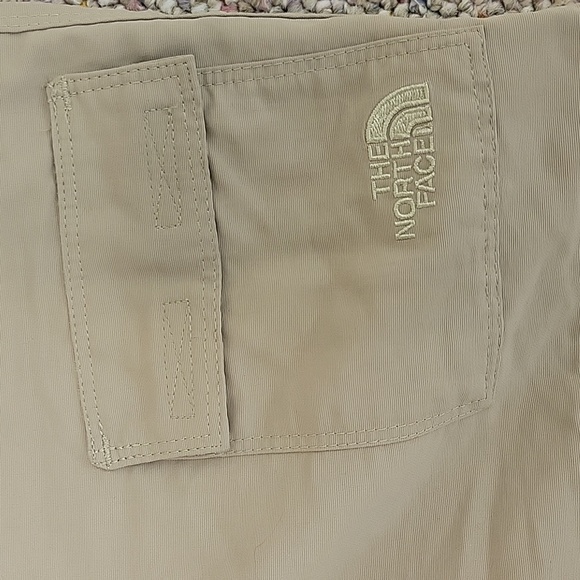 The North Face Zip Off Hiking Pants women's Sz 4. tan 100% Nylon - Picture 2 of 9
